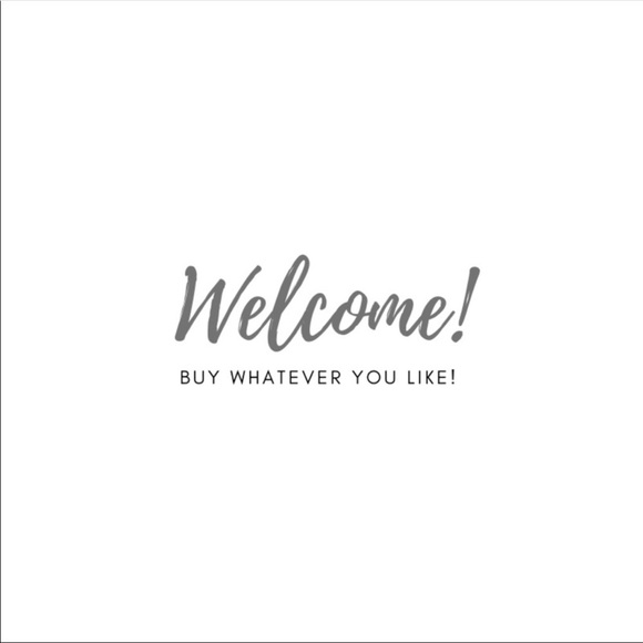 Welcome to my closet π - Picture 1 of 1